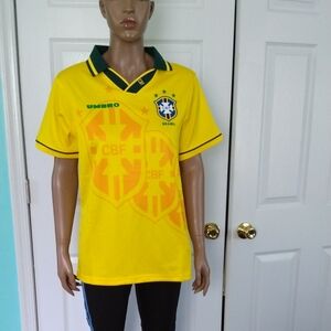 NWT Umbro Football Soccer Jersey CBF Brasil Men's Small
